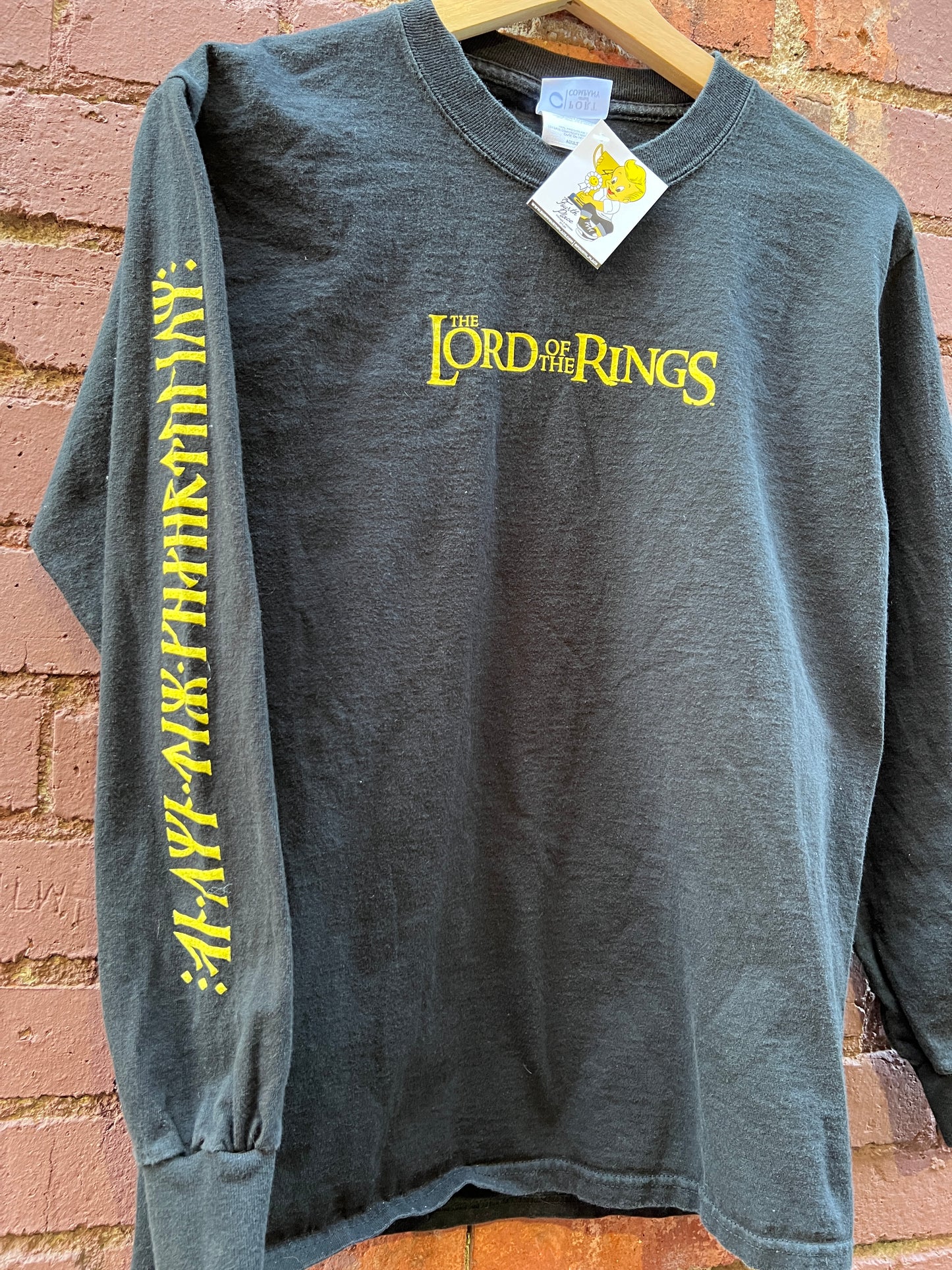 Lord of the Rings Long sleeve Shirt - Sz Small - ORC “One Ring Celebration” middle Earth back graphic