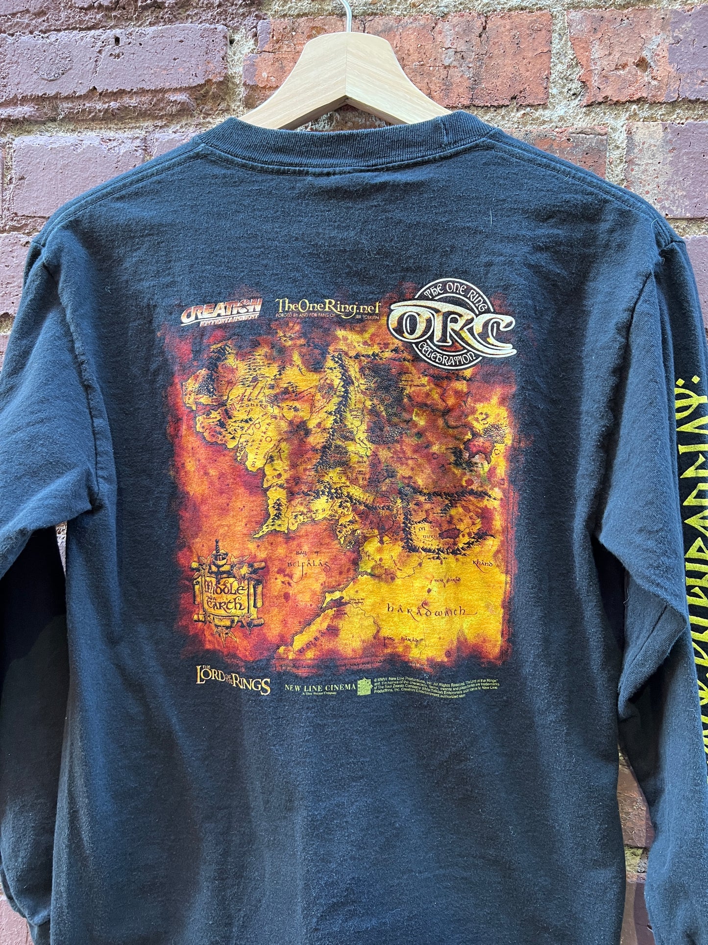 Lord of the Rings Long sleeve Shirt - Sz Small - ORC “One Ring Celebration” middle Earth back graphic