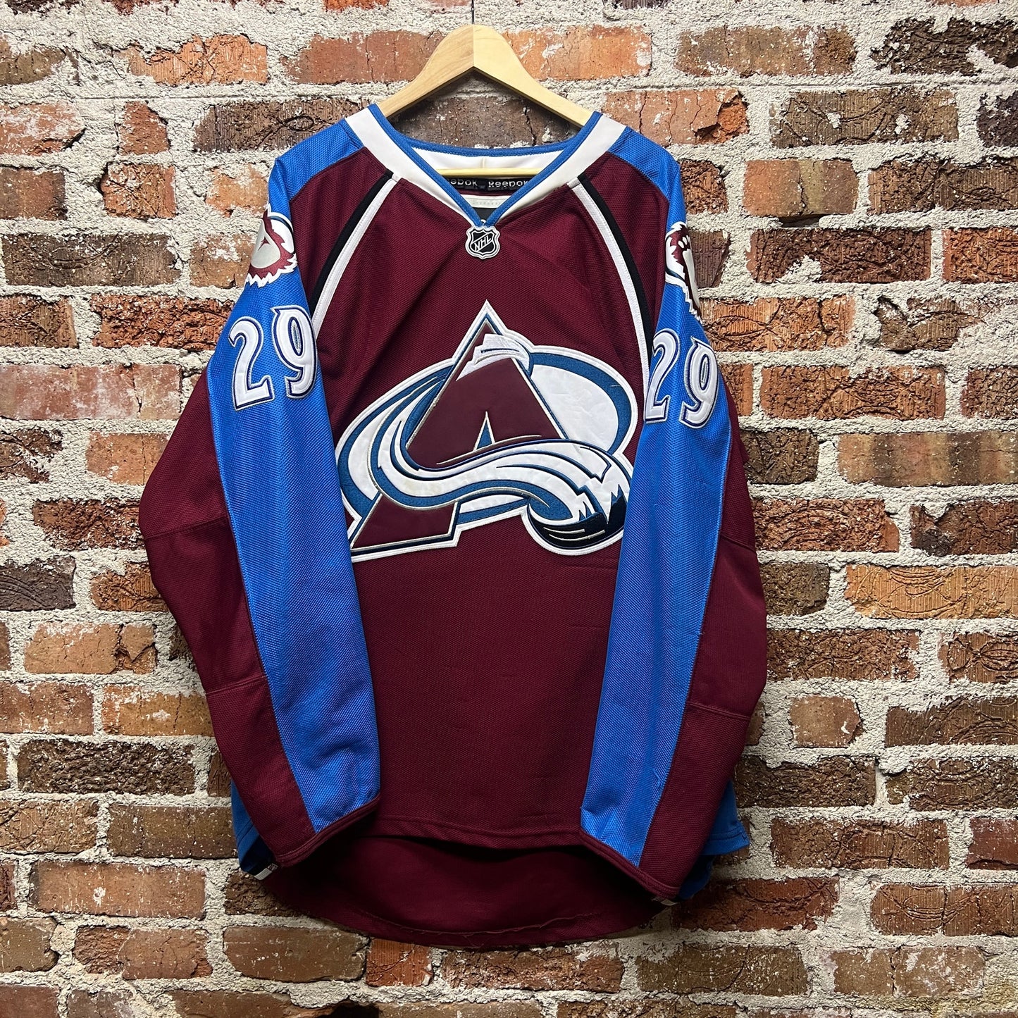 Colorado Avalanche #29 Nathan MacKinnon Reebok Rookie Jersey |Sz XL| NHL Replica