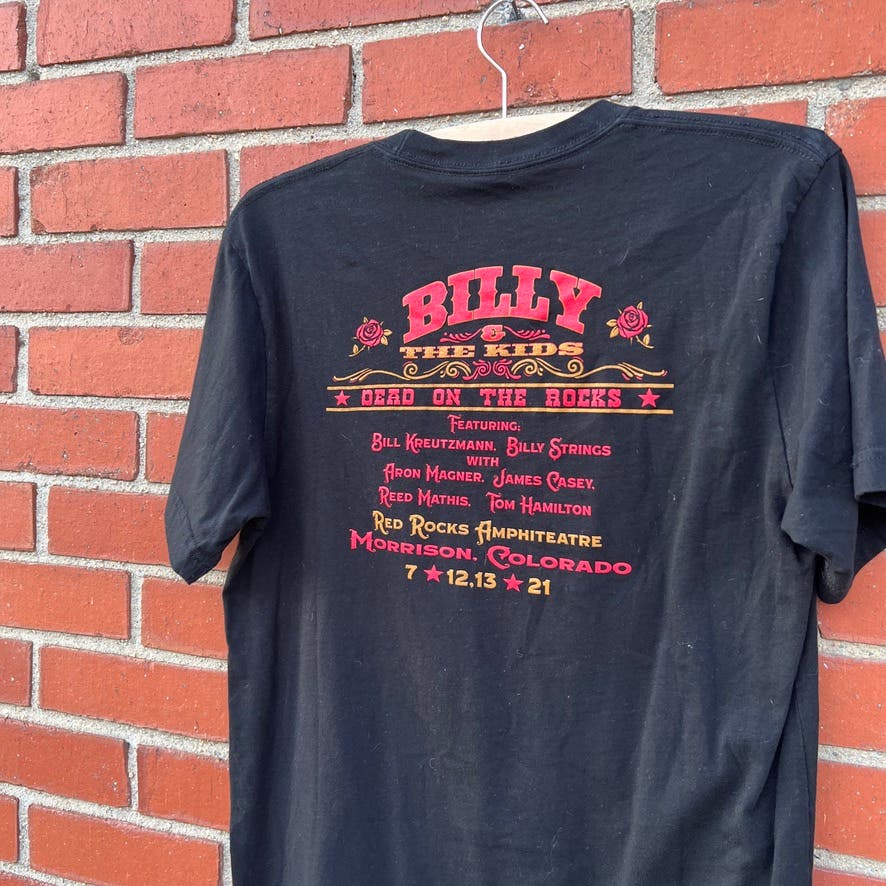 Billy Stings Dead & Co. "Dead on the Rocks" T-shirt -Sz Med- Billy & the Kids