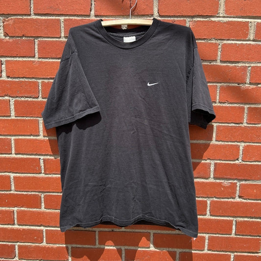 Nike Silver Tag Swoosh Black T-Shirt -Sz Large- Vtg Y2k Streetwear