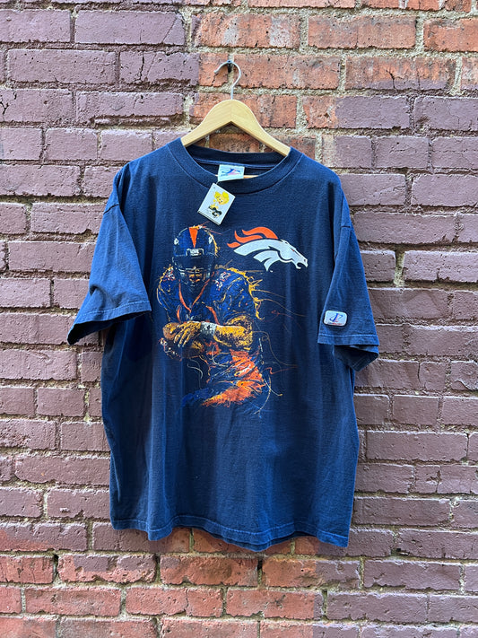 Denver Broncos Art Tee - Sz XL - Logo7 Abstract running back T-Shirt