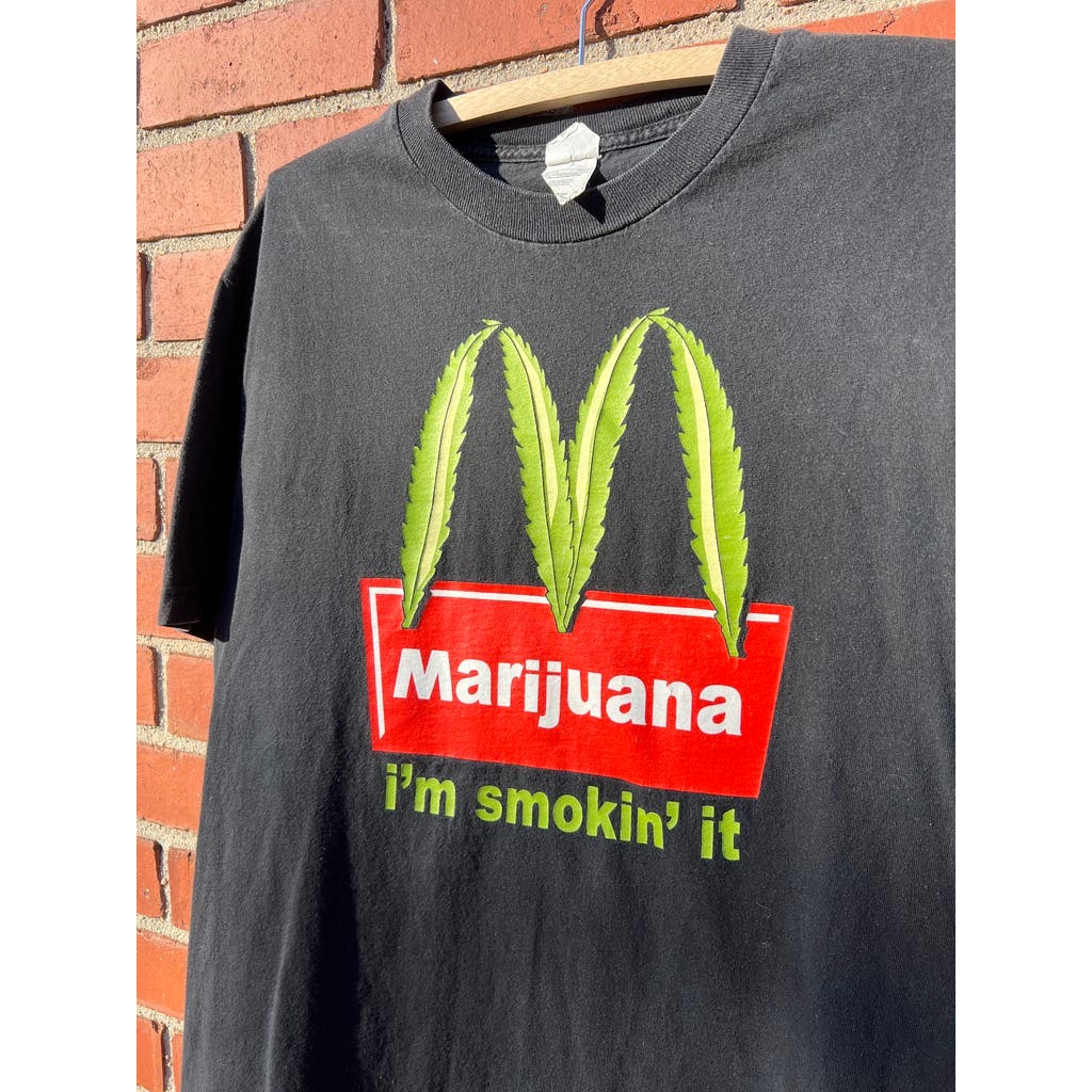 Marijuana "Im Smokin' it" Parody T-shirt - Sz Large - Vtg 90s/Y2K McDonalds Tee