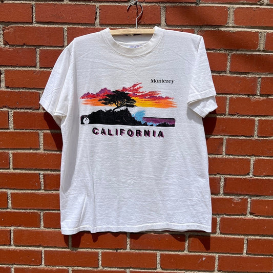 Vtg 80s Monterey, California Souvenir T-shirt |Sz Large| Neon Colored Sunset