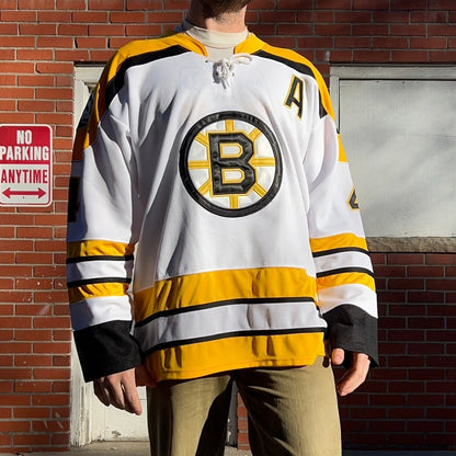 Boston Bruins #4 Bobby Orr Hockey Jersey | Sz XL | Vtg 90s CCM NHL 50th Ann.