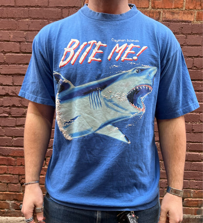 90s Cayman Islands “Bite Me!” Shark t-shirt - Size XL - Vintage souvenir puff print big graphic