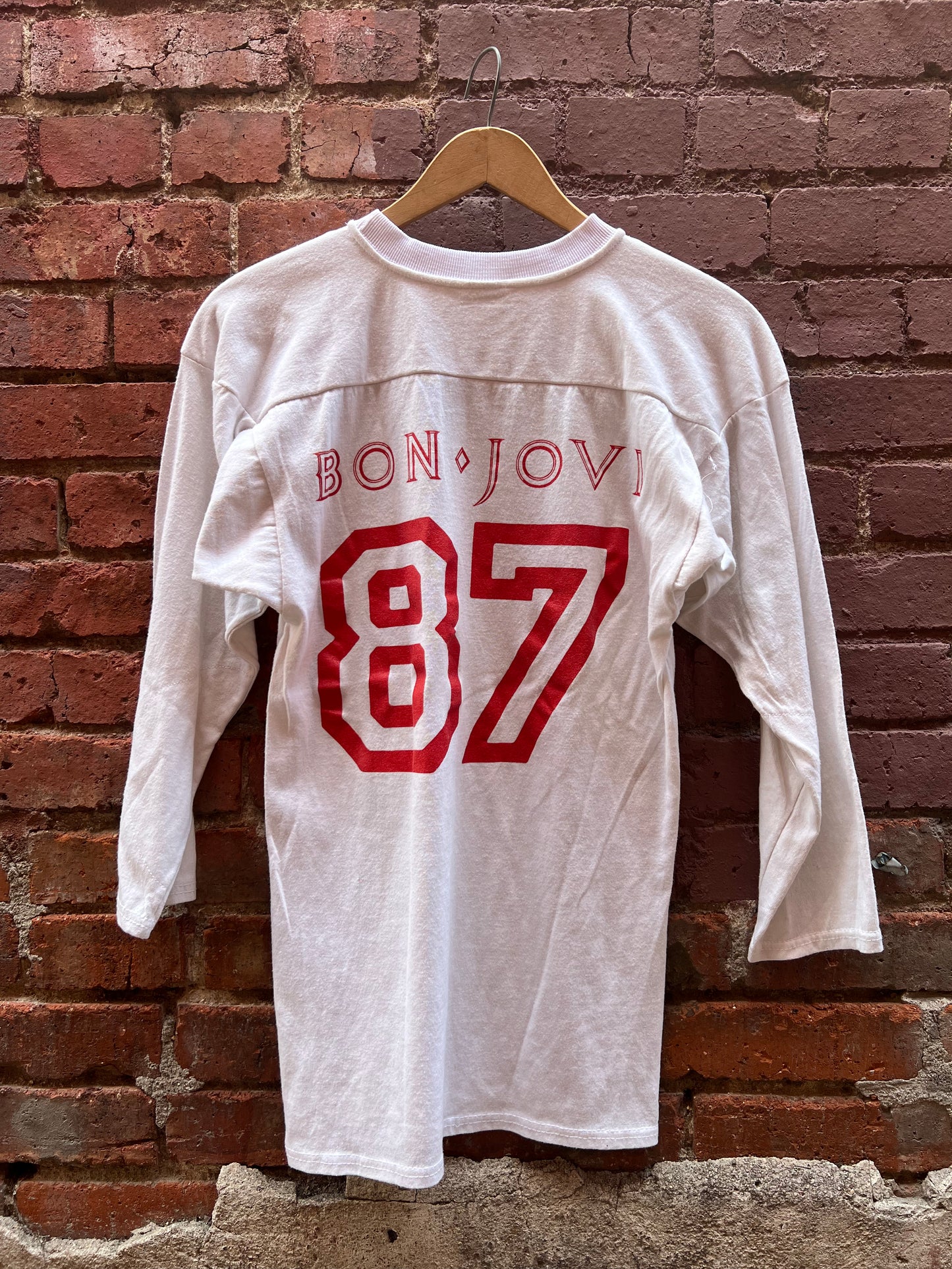 BON JOVI 1987 “Crew Member” Vintage Tour Shirt Nassau Coliseum - Size M